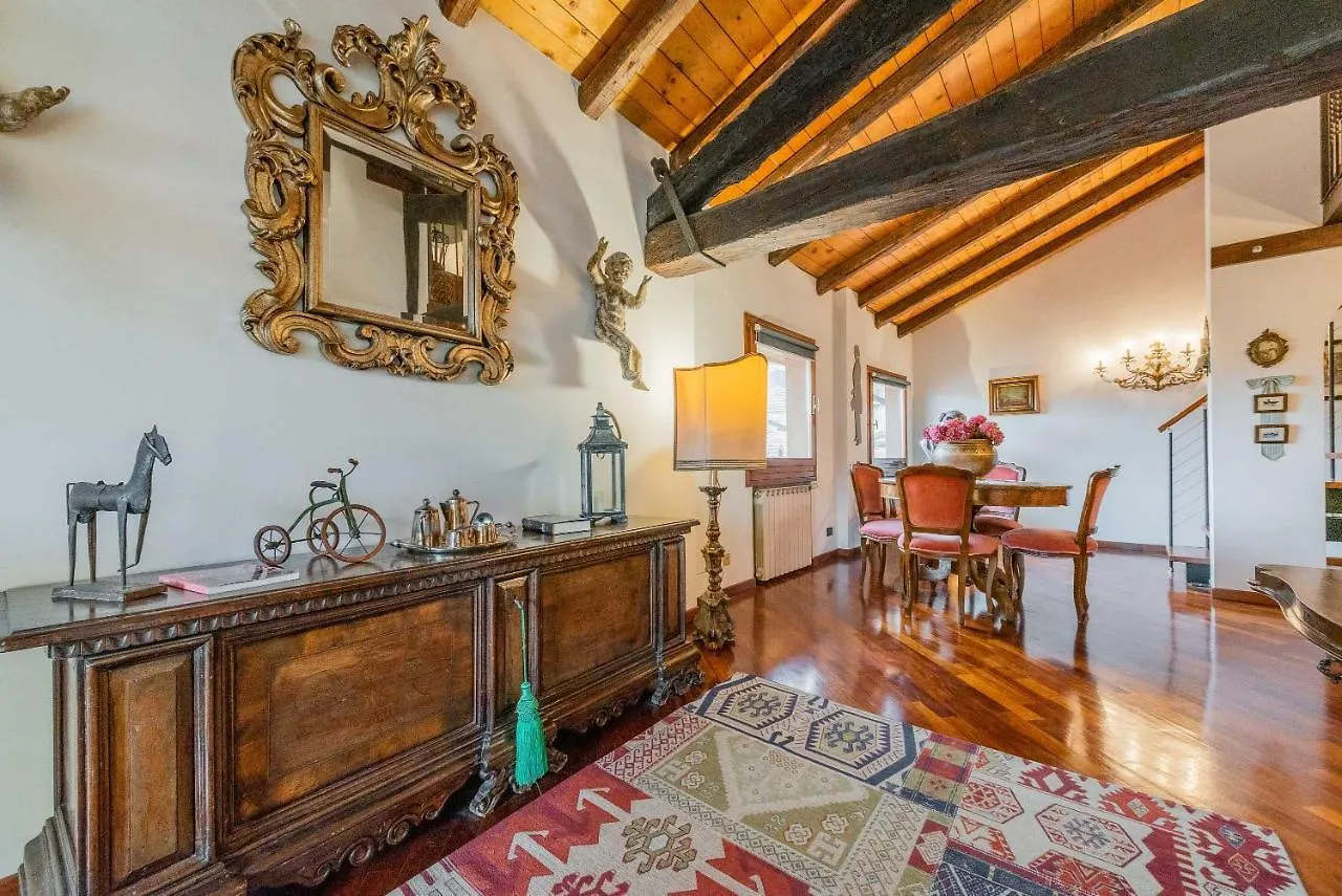 Realkasa Azeglio Apartments Bologna 0*,  Italy