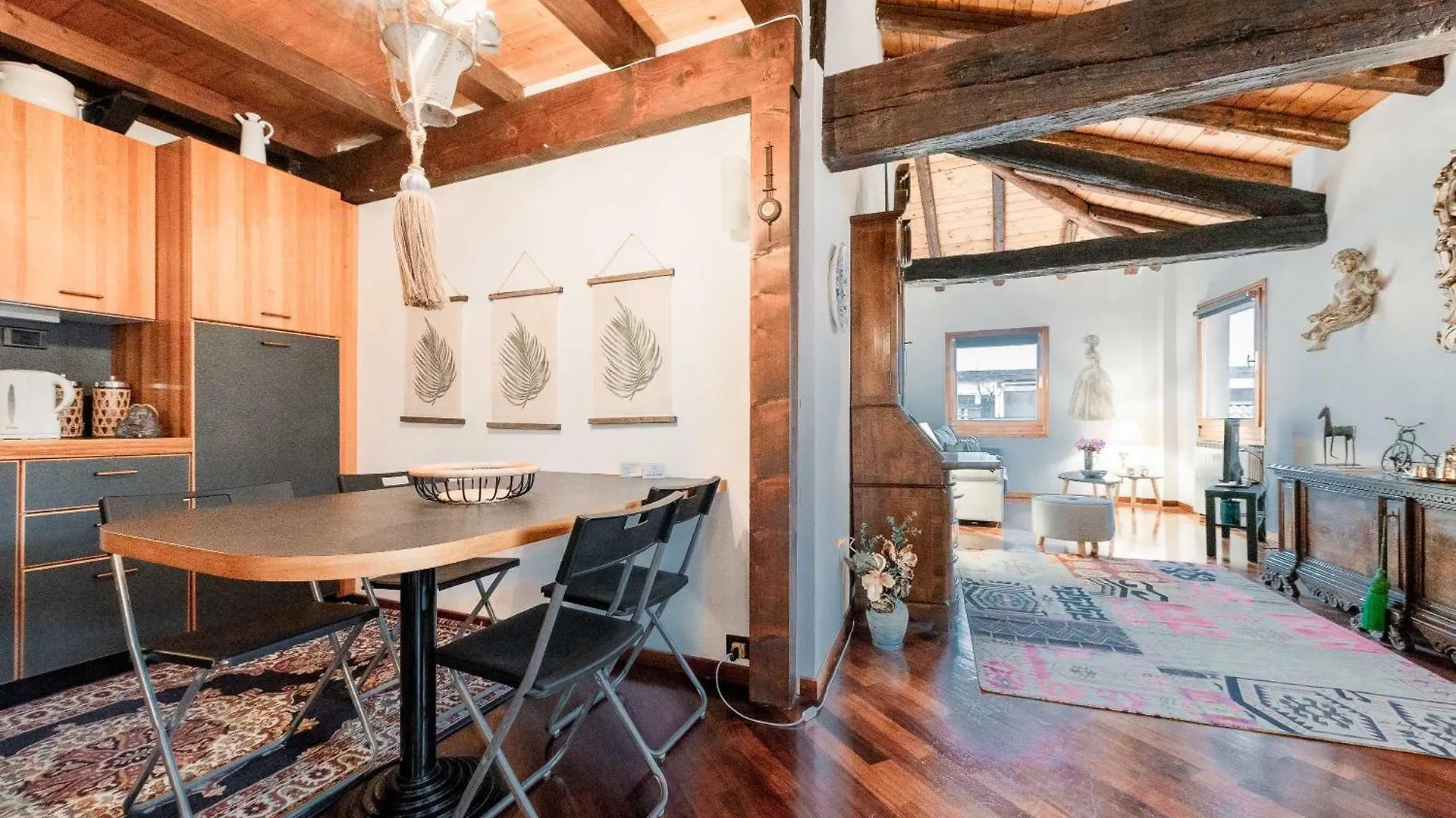 Realkasa Azeglio Apartments Bologna