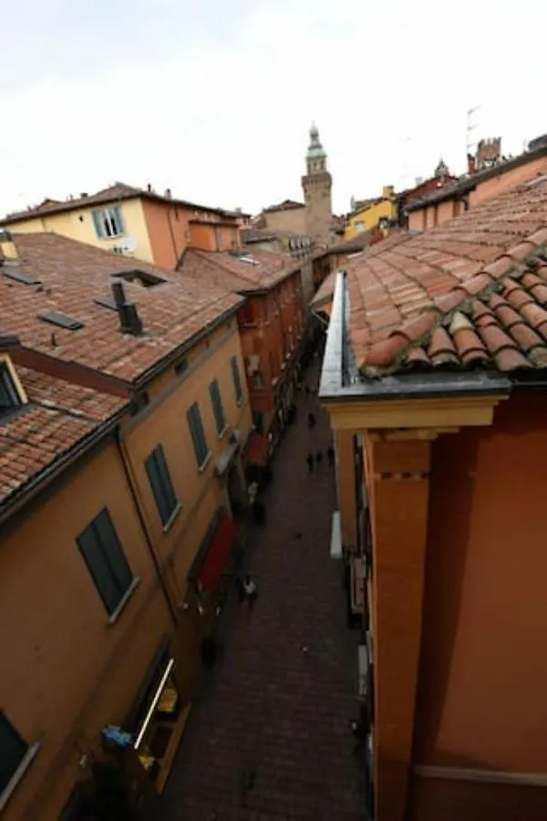 Realkasa Azeglio Apartments Bologna